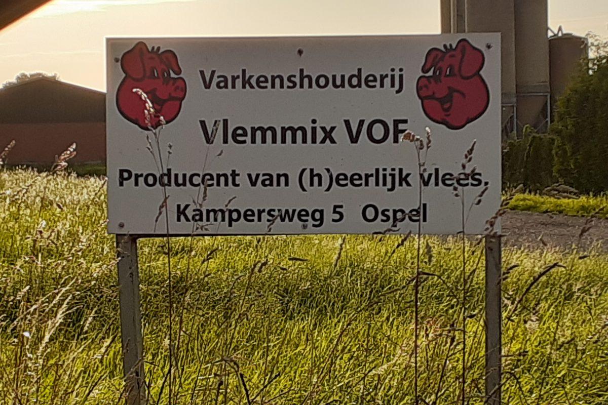 Varkenshouderij Vlemmix V.O.F. Ospel / Asten-Heusden / 642 zonnepanelen